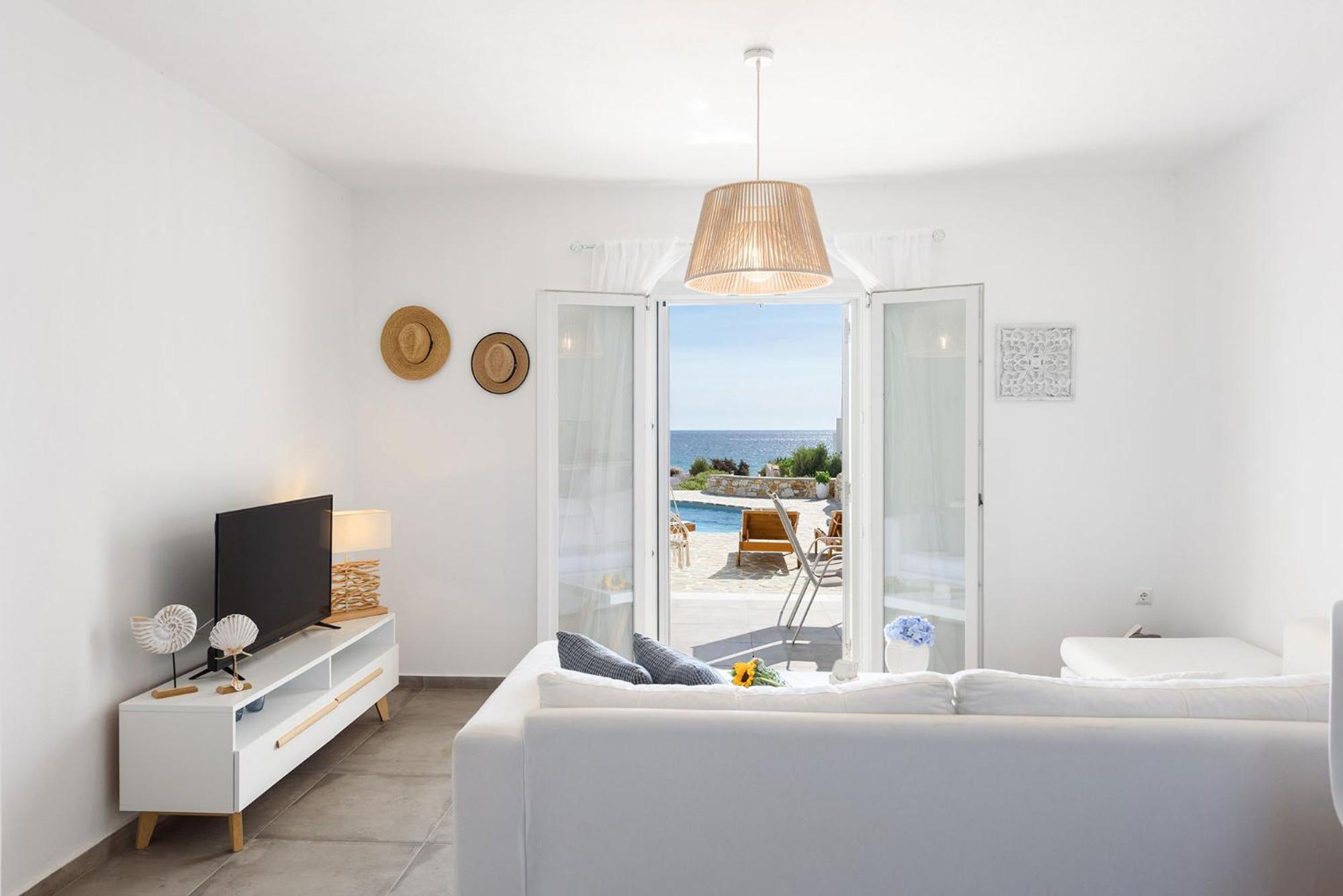 Helen Front Luxury * Kastraki (Naxos)