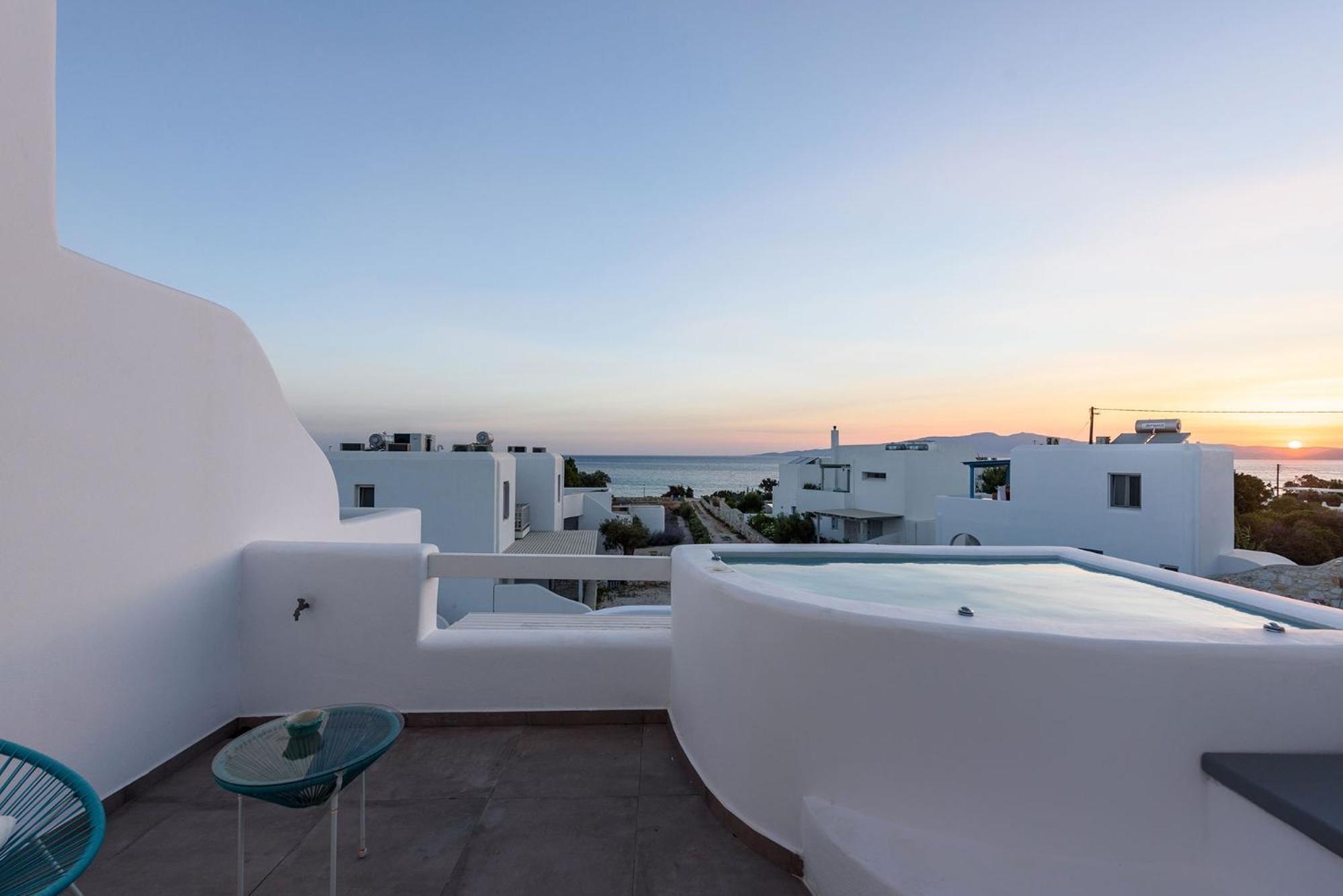 Helen Front Luxury Vila