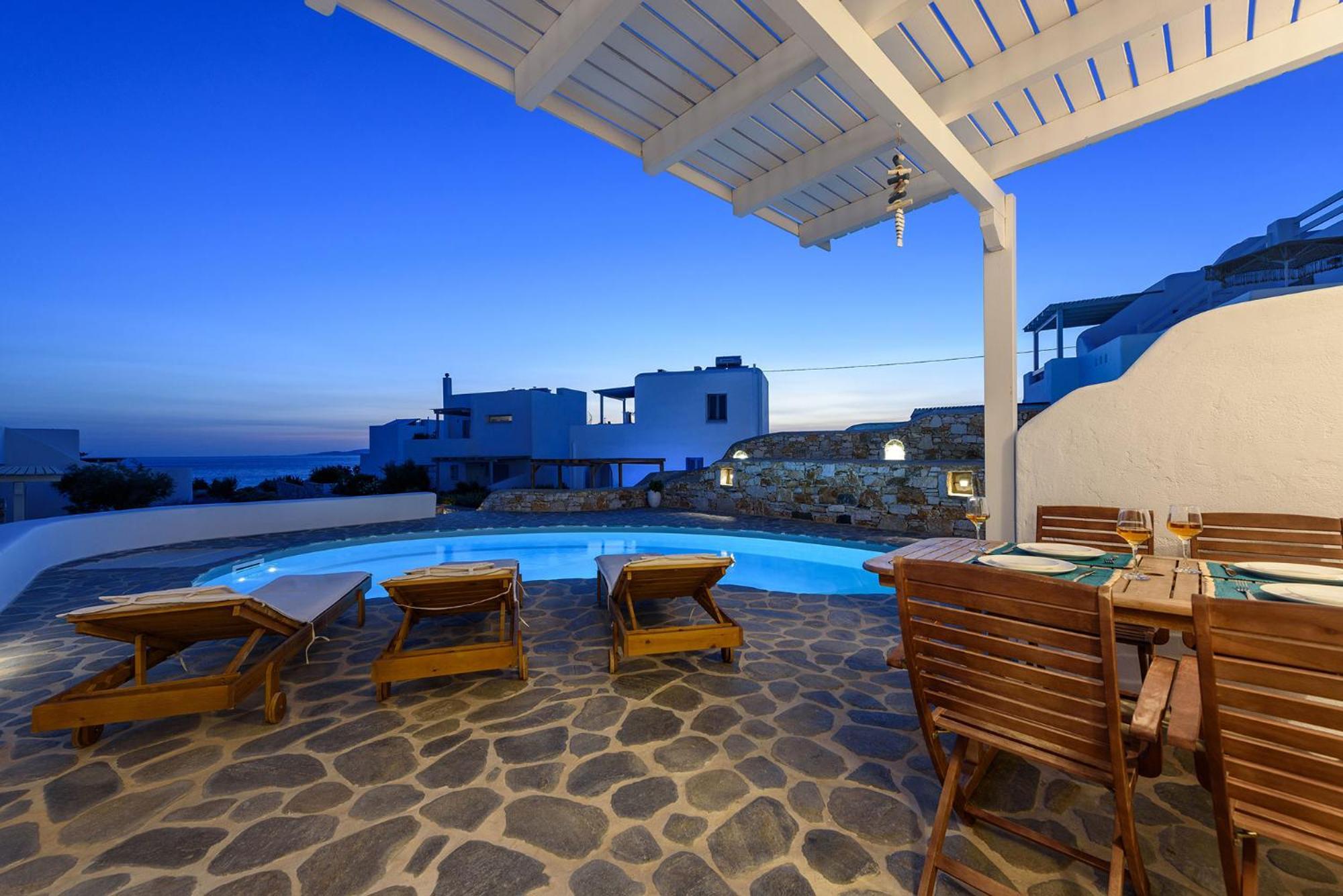 Villa Helen Front Luxury
