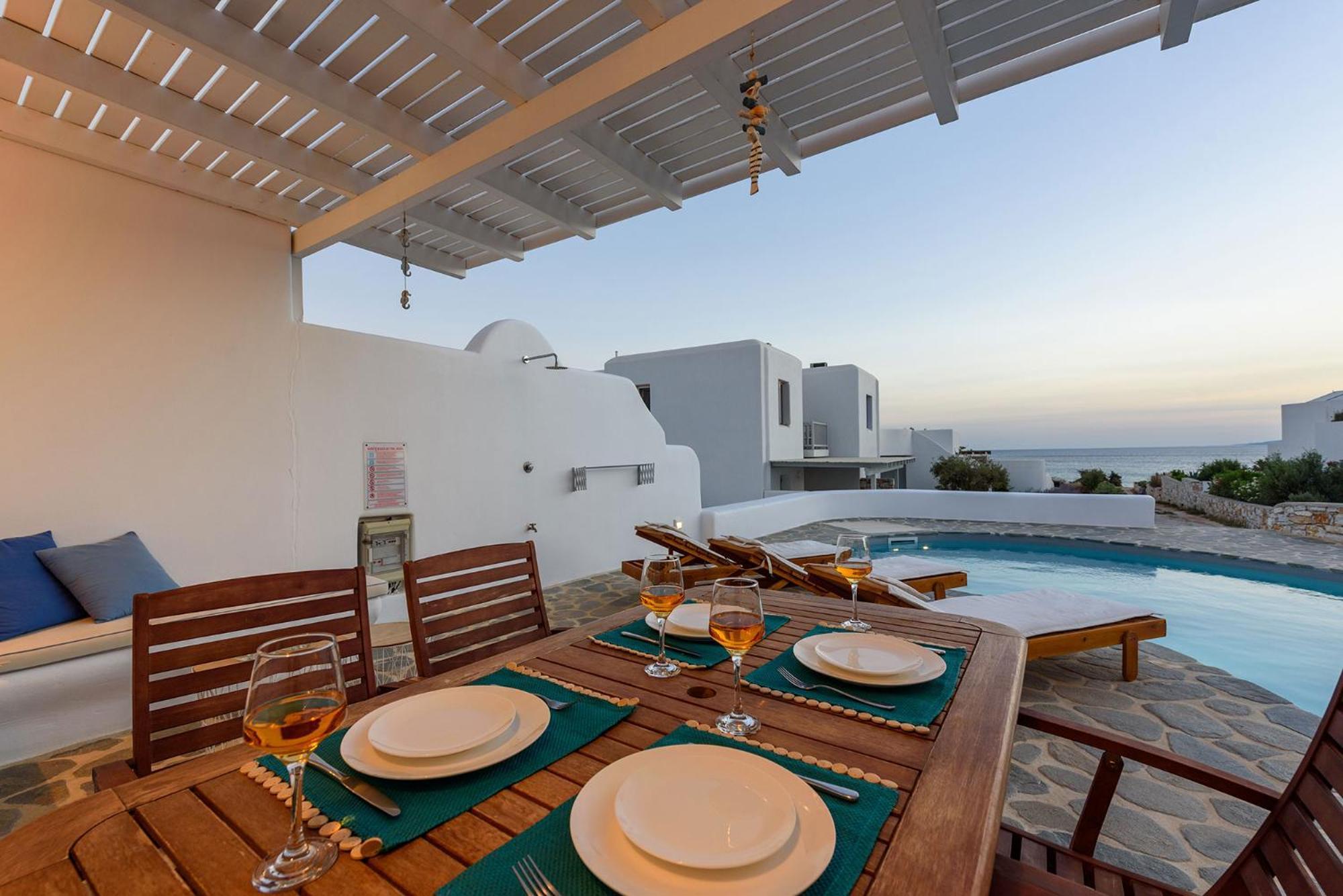 Villa Helen Front Luxury