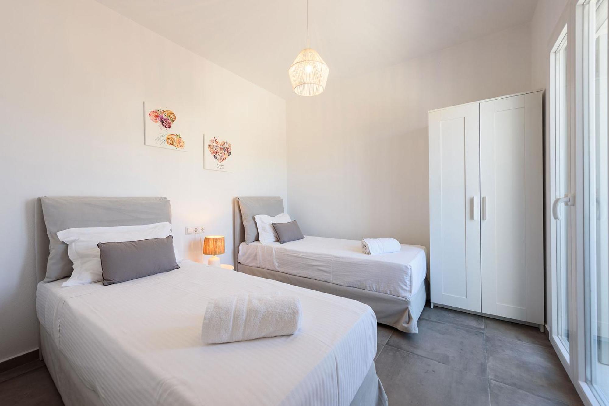 Helen Front Luxury Kastraki (Naxos)