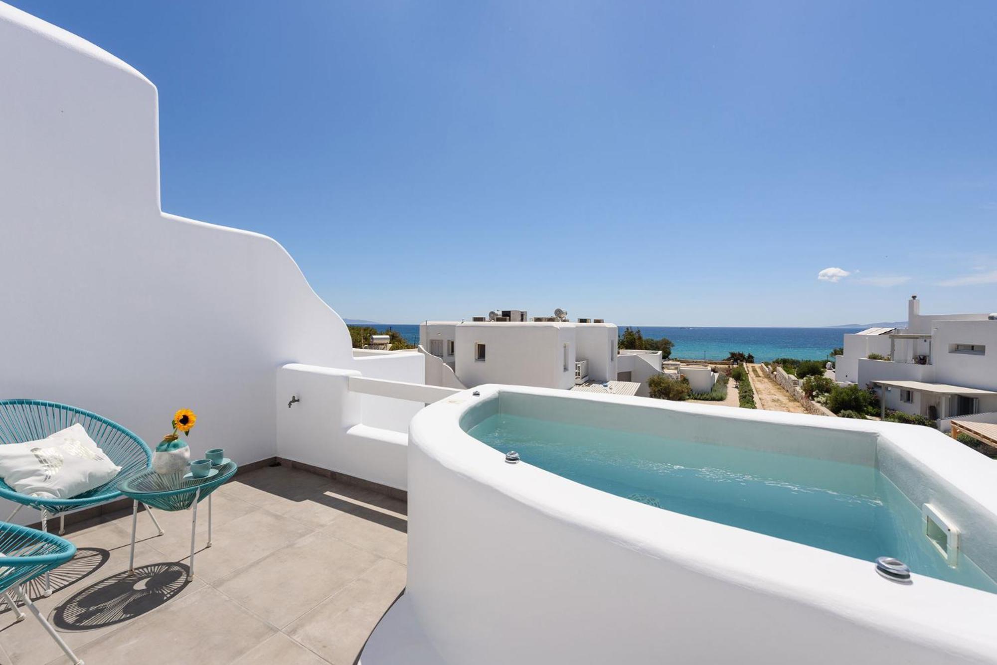 Helen Front Luxury * Kastraki (Naxos)
