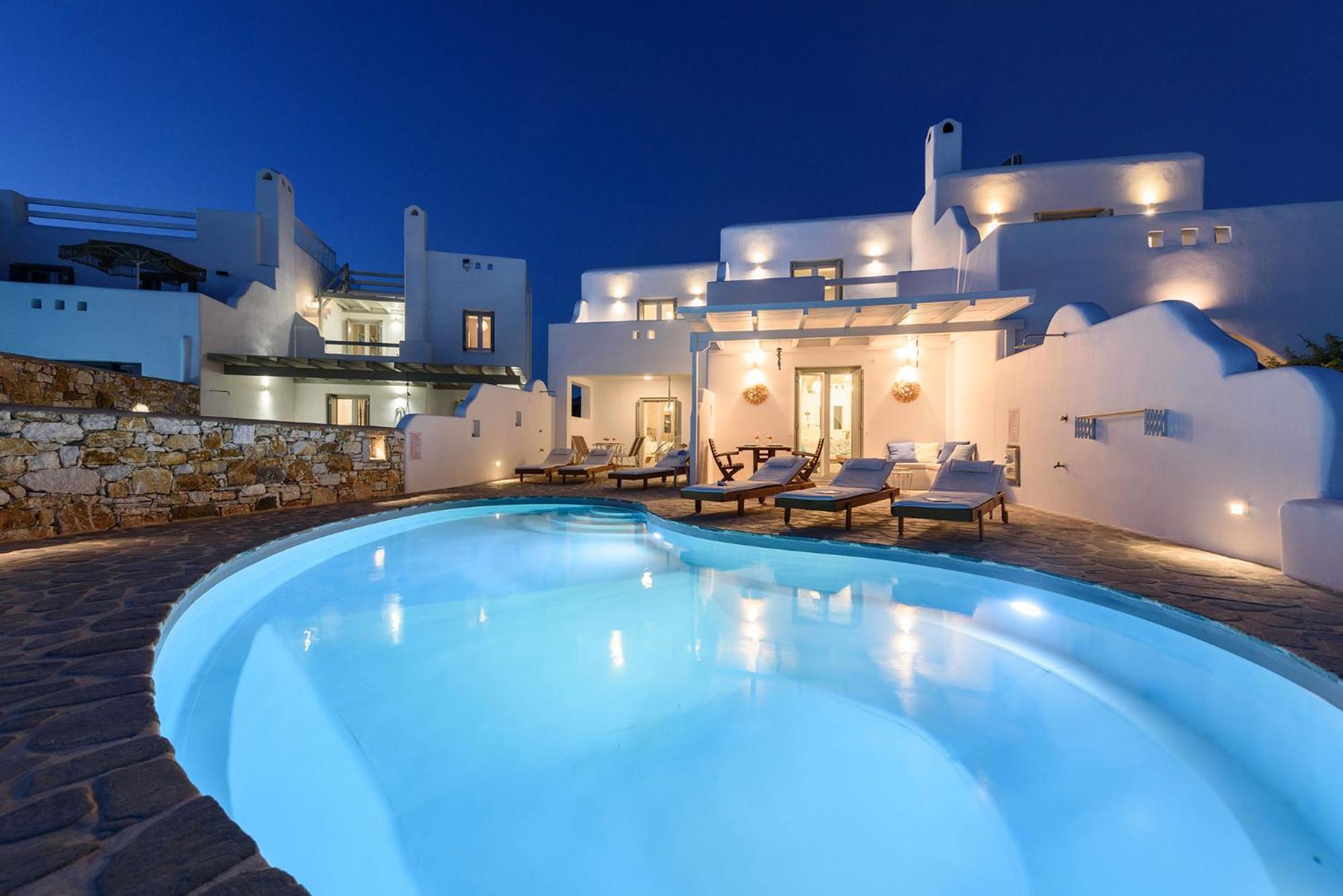 Helen Front Luxury Villa *