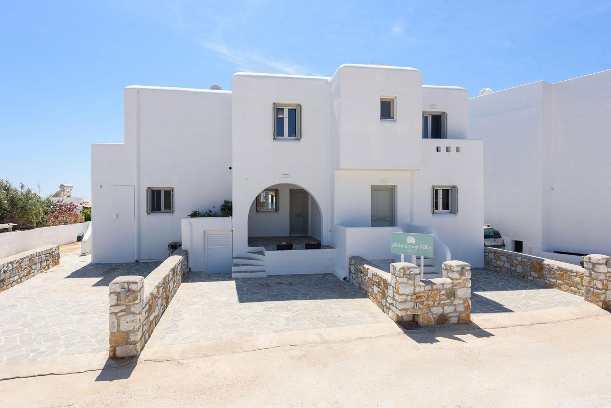 Helen Front Luxury * Kastraki (Naxos)